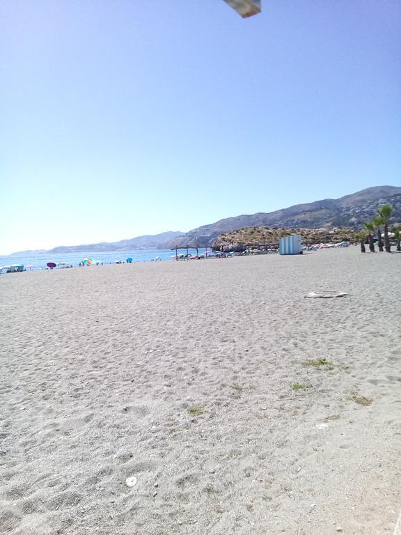 salobreña primera linea de playa Exterior foto